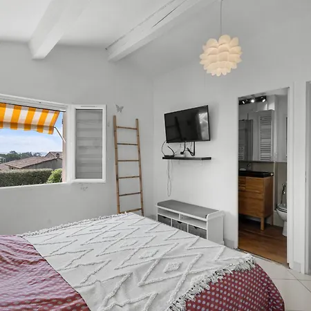 Сasa de vacaciones Hameau De Croisette By Interhome Sainte-Maxime